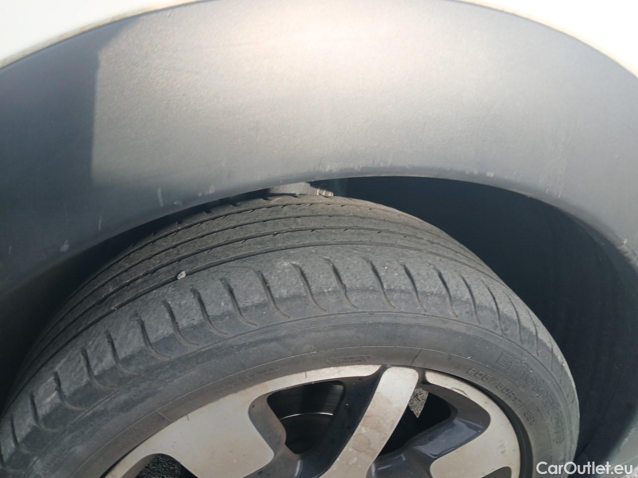  Citroen  C4 Cactus  Shine 1.2 PureTech 110CV E6dT #33