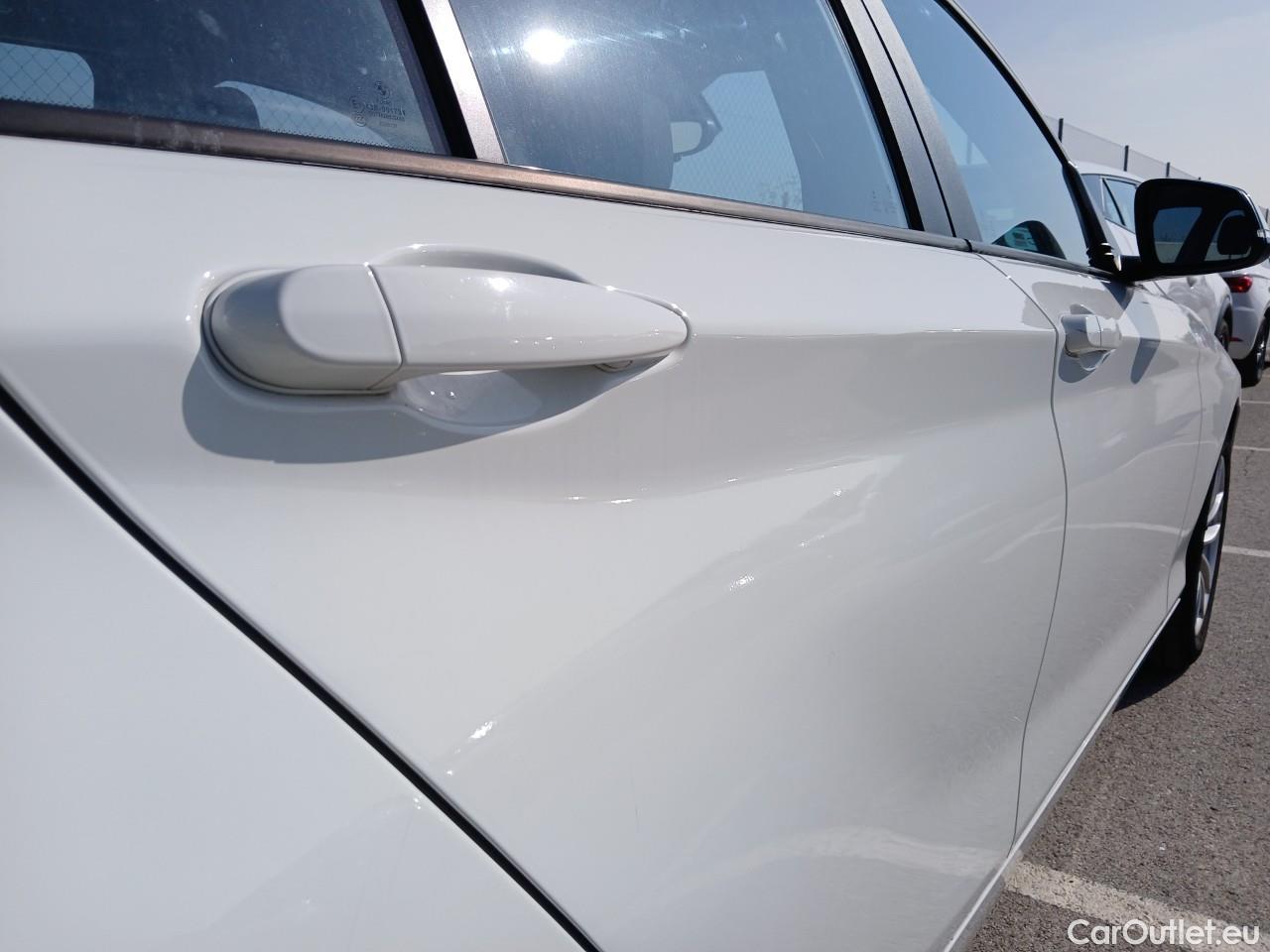  Bmw  Serie 1  Berlina 5p 116i 1.5 110CV E6 #27