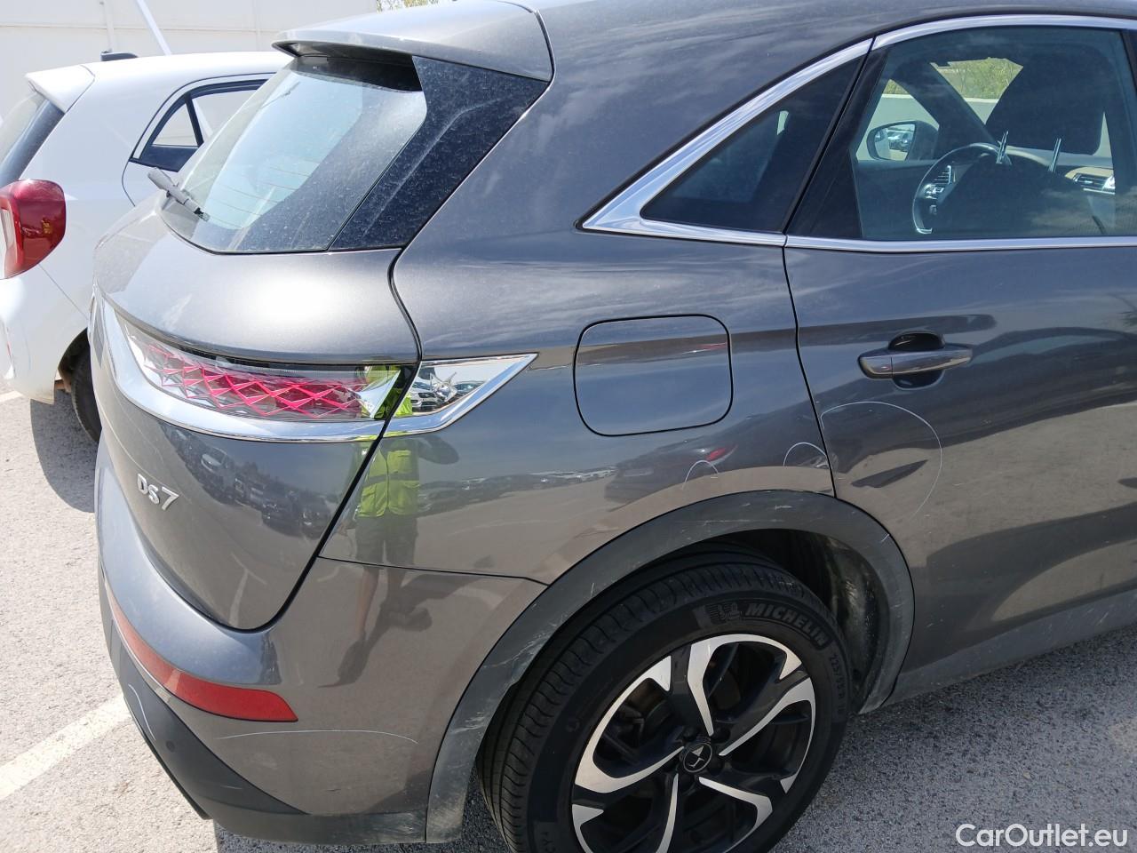  DS  DS7 DS DS 7 Crossback / 2017 / 5P / todoterreno BlueHDi DE 96kW (130CV) Auto. CHIC (AC) #19