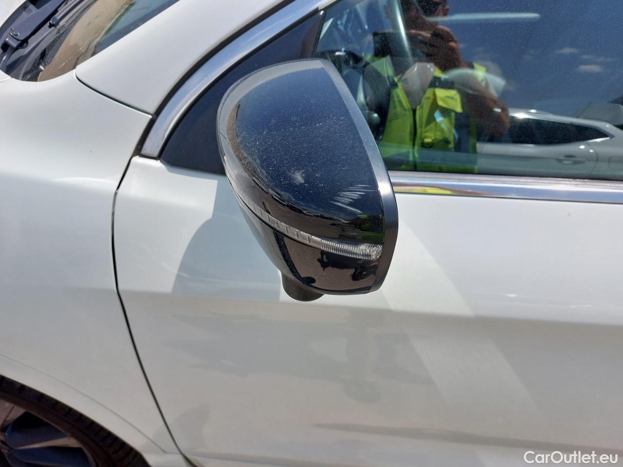  Nissan  Qashqai NISSAN  / 2017 / 5P / todoterreno DIG-T 103 kW (140 CV) E6D N-TEC #8