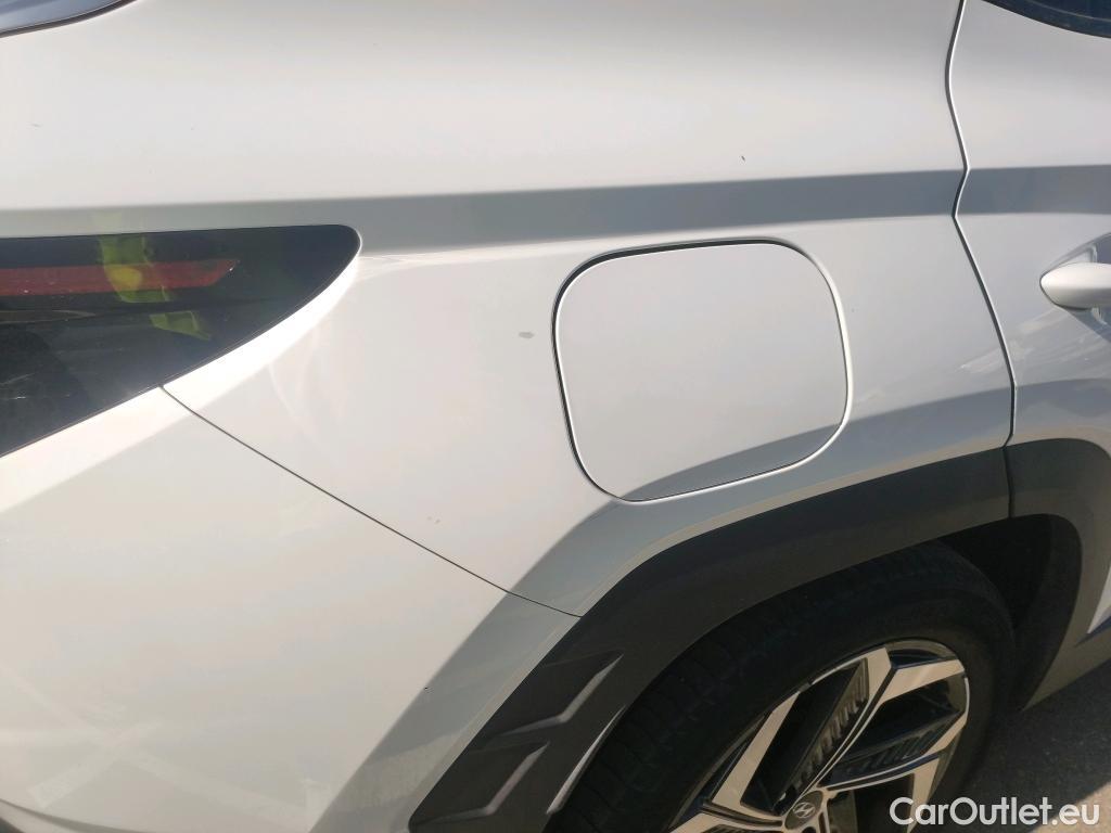  Hyundai  Tucson  Tecno Sky Plug-In Hybrid 4WD 1.6 T-GDI 180CV E6d #16