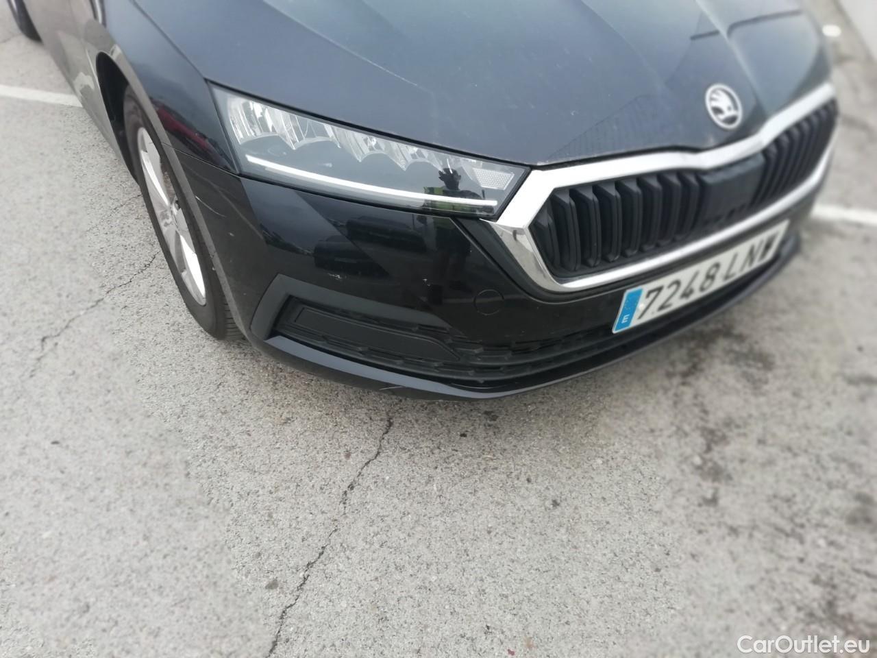  Skoda  Octavia  Berlina Ambition 2.0 TDI 150CV E6d #6