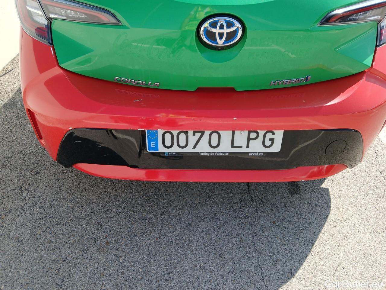  Toyota  Corolla TOYOTA  1.8 125H ACTIVE TECH E-CVT #32