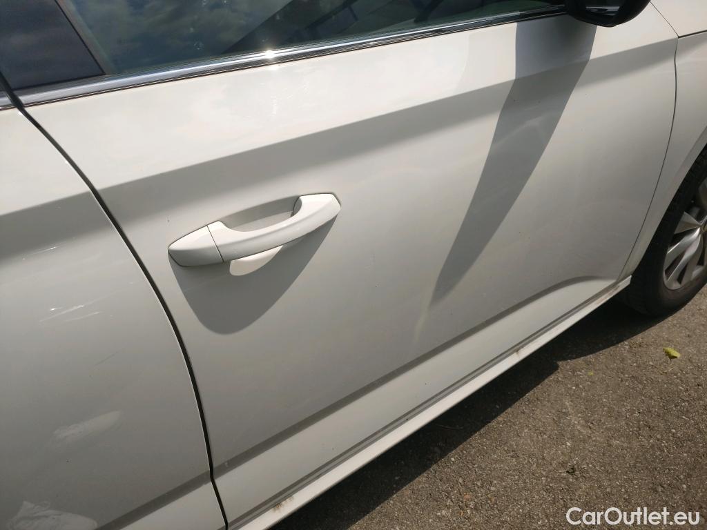  Skoda  KAMIQ SKODA  1.0 TSI 81kW (110CV) DSG Ambition (CX) #4
