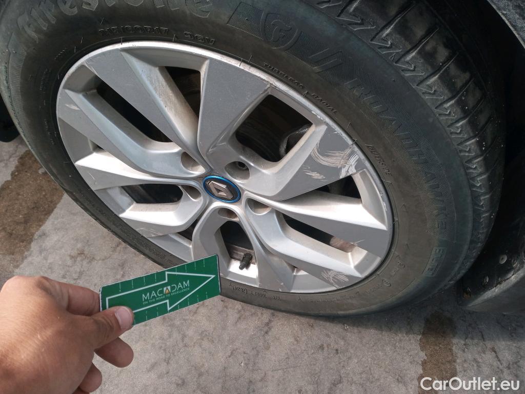  Renault  Captur  II Zen 1.6 E-TECH Plug-in 160CV ATV E6d #21