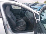  Volkswagen  Golf  VIII Variant R-Line 2.0 TDI 150CV E6d #6