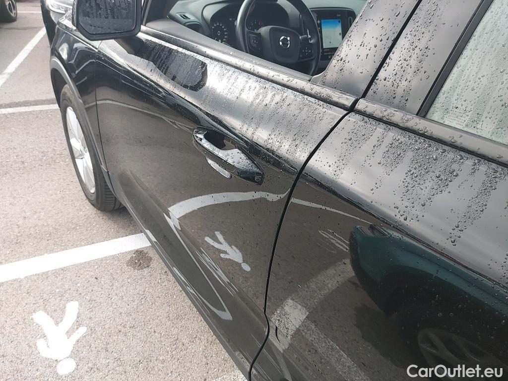  Volvo  XC 40 XC40 Momentum Core 2WD 1.5 130CV E6d #3
