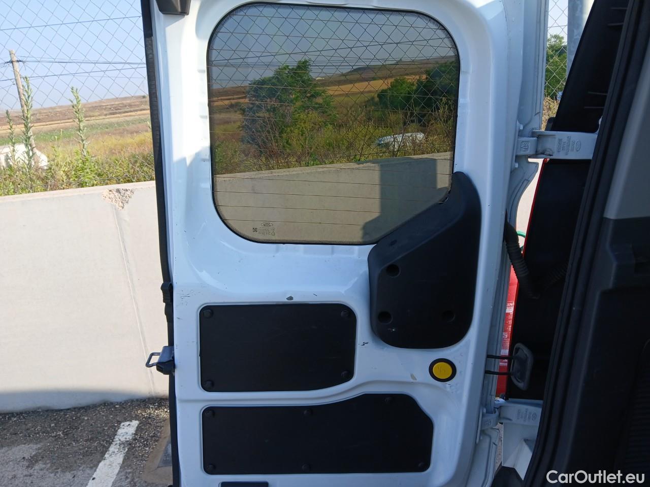 Ford  Transit Connect  Kombi Trend 1.5 EcoBlue 100CV E6dT #17