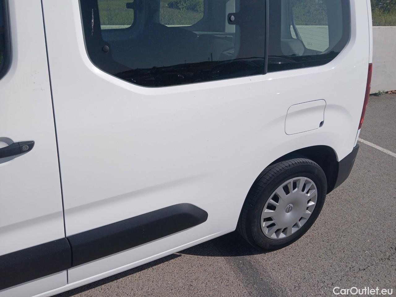  Opel  Combo  Life E Expression 1.5 100CV E6dT #17