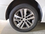  Peugeot  Expert PEUGEOT TRAVELLER / 2016 / 5P / MONOVOLUME BLUEHDI 120 SeS ACTIVE STANDARD #86