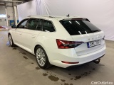  Skoda  Superb Kombi 2.0 TDI 4x4 Business Style Skinn Kamera Drag Värmare #4
