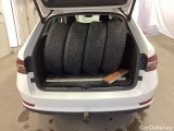  Skoda  Superb Kombi 2.0 TDI 4x4 Business Style Skinn Kamera Drag Värmare #8