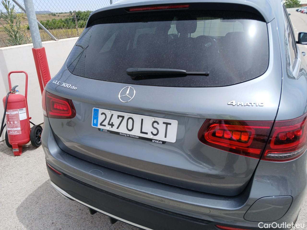  Mercedes  G-Klasee Clase GLC GLC 300 de 4Matic (253.911)AMG 2.0 AMG Line 305CV E6d #8