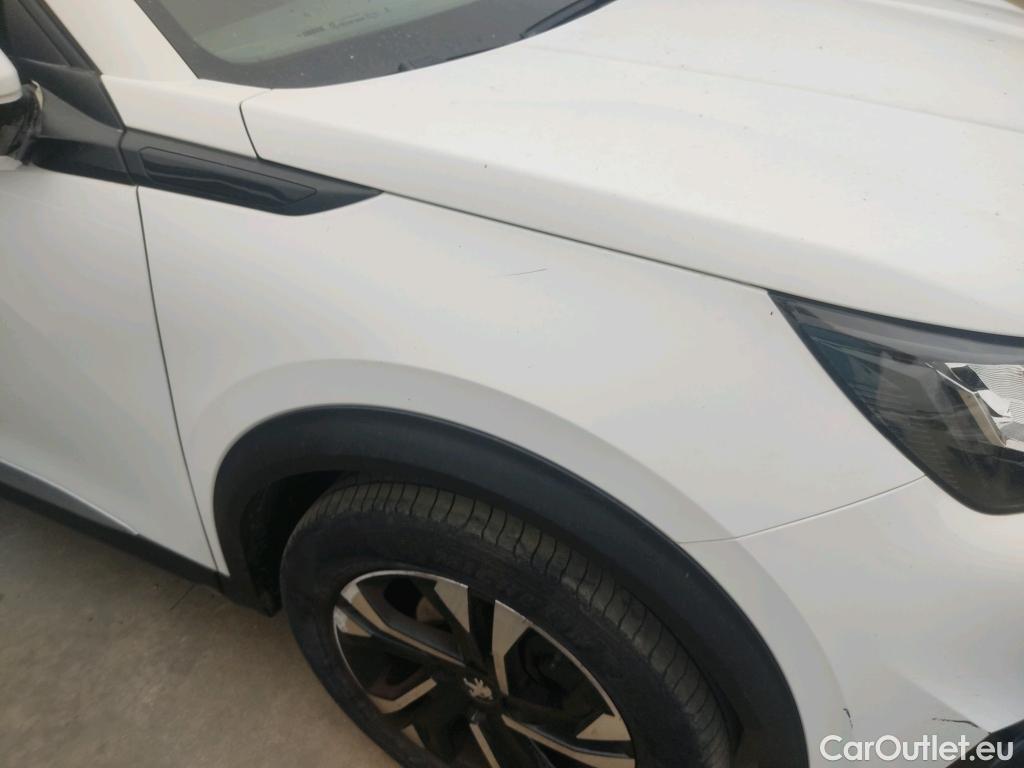  Peugeot  2008  Allure Pack 1.5 HDi 110CV E6d #11