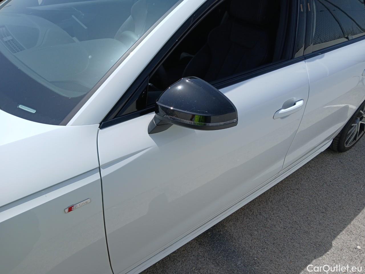  Audi  A4  Avant 35 TDI Black line edition Black Edition 2.0 TDI 165CV AT7 E6d #7