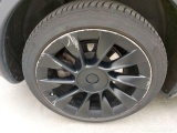  Tesla  Model Y TESLA  72.5 kWh Dual Motor Long Range (324 kW) 5d #69