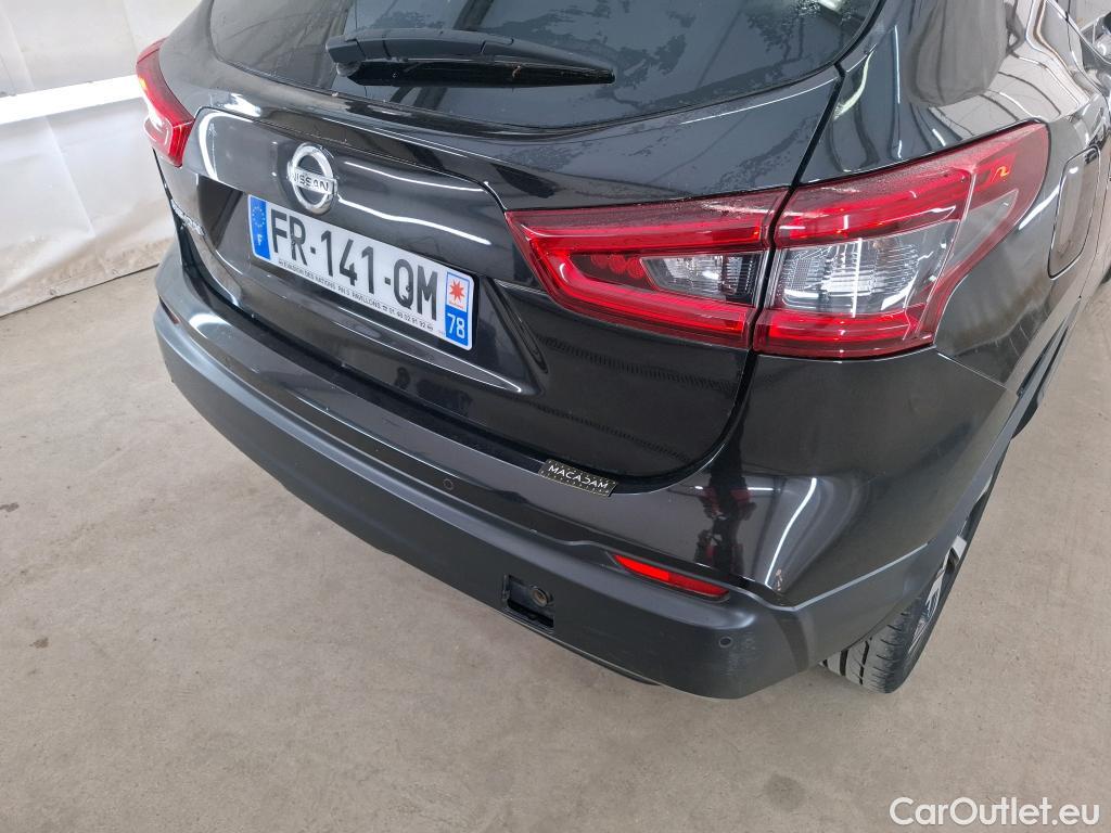  Nissan  Qashqai NISSAN  / 2017 / 5P / Crossover 1.3 DIG-T 140 Tekna #24