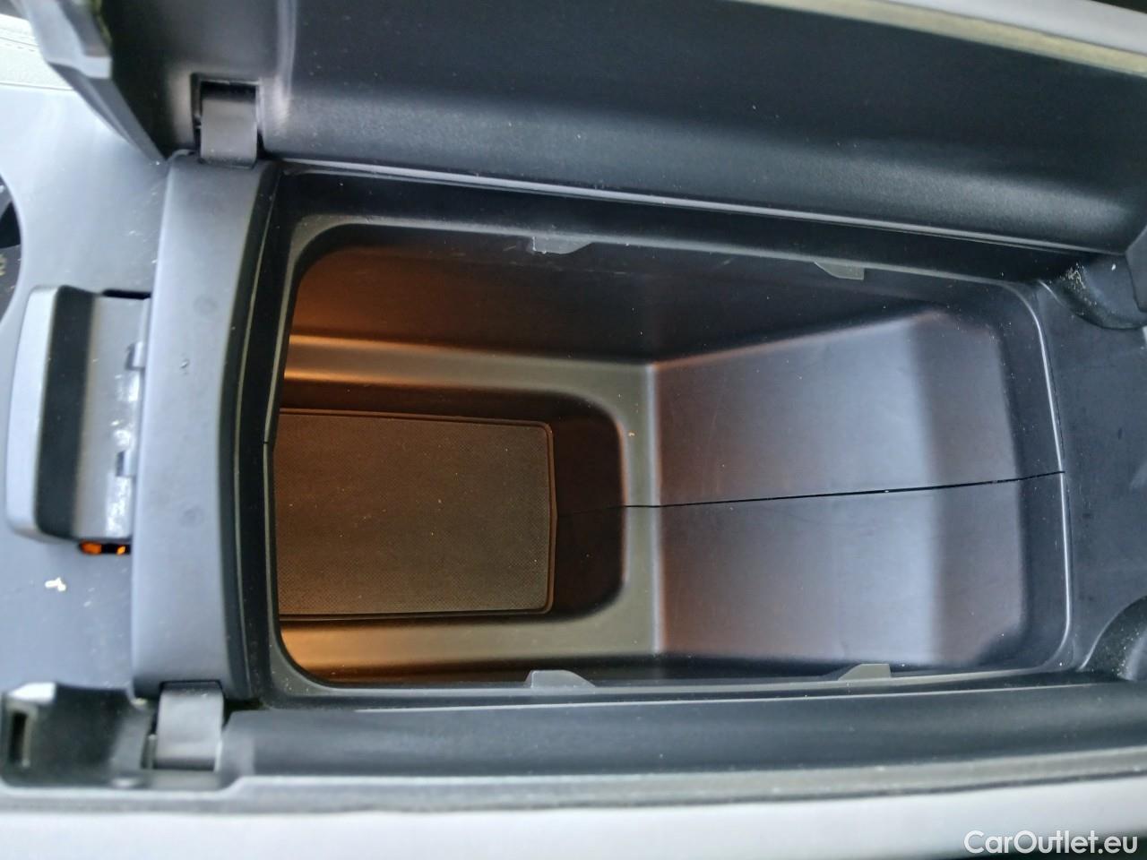  Citroen  C5 CITROEN  Aircross / 2018 / 5P / todoterreno BlueHDi 130kW EAT8 Shine Comfort Class(SP) #4