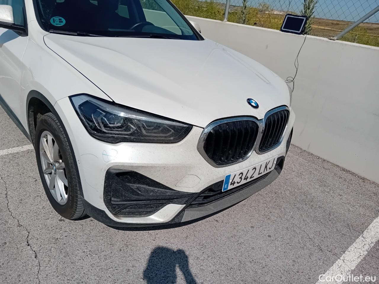  Bmw  X1 BMW  / 2019 / 5P / todoterreno sDrive18d #4