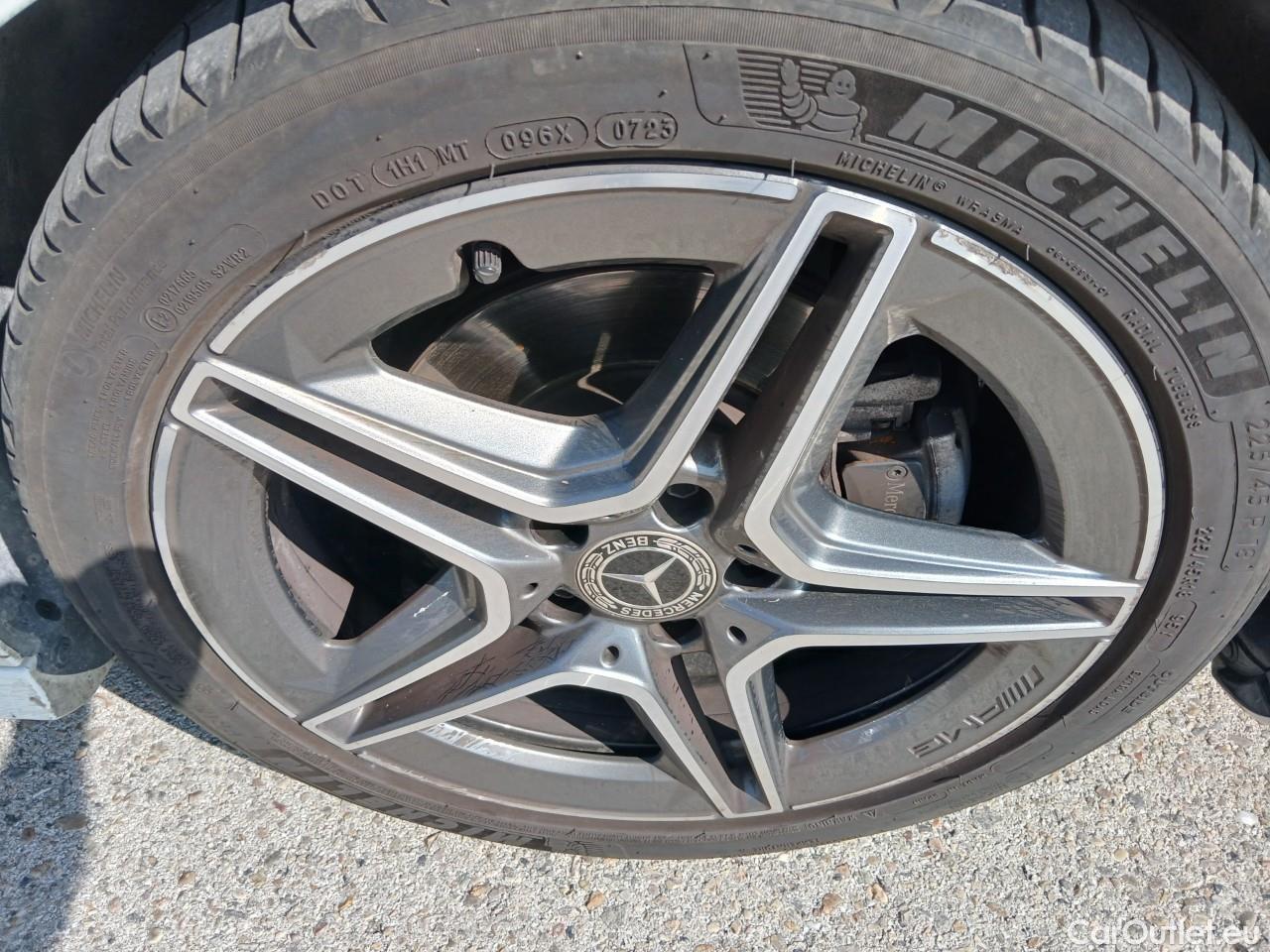  Mercedes  A-Klasse Clase A A 200 d 4Matic (177.013)AMG AMG Line 150CV AT8 E6d #48