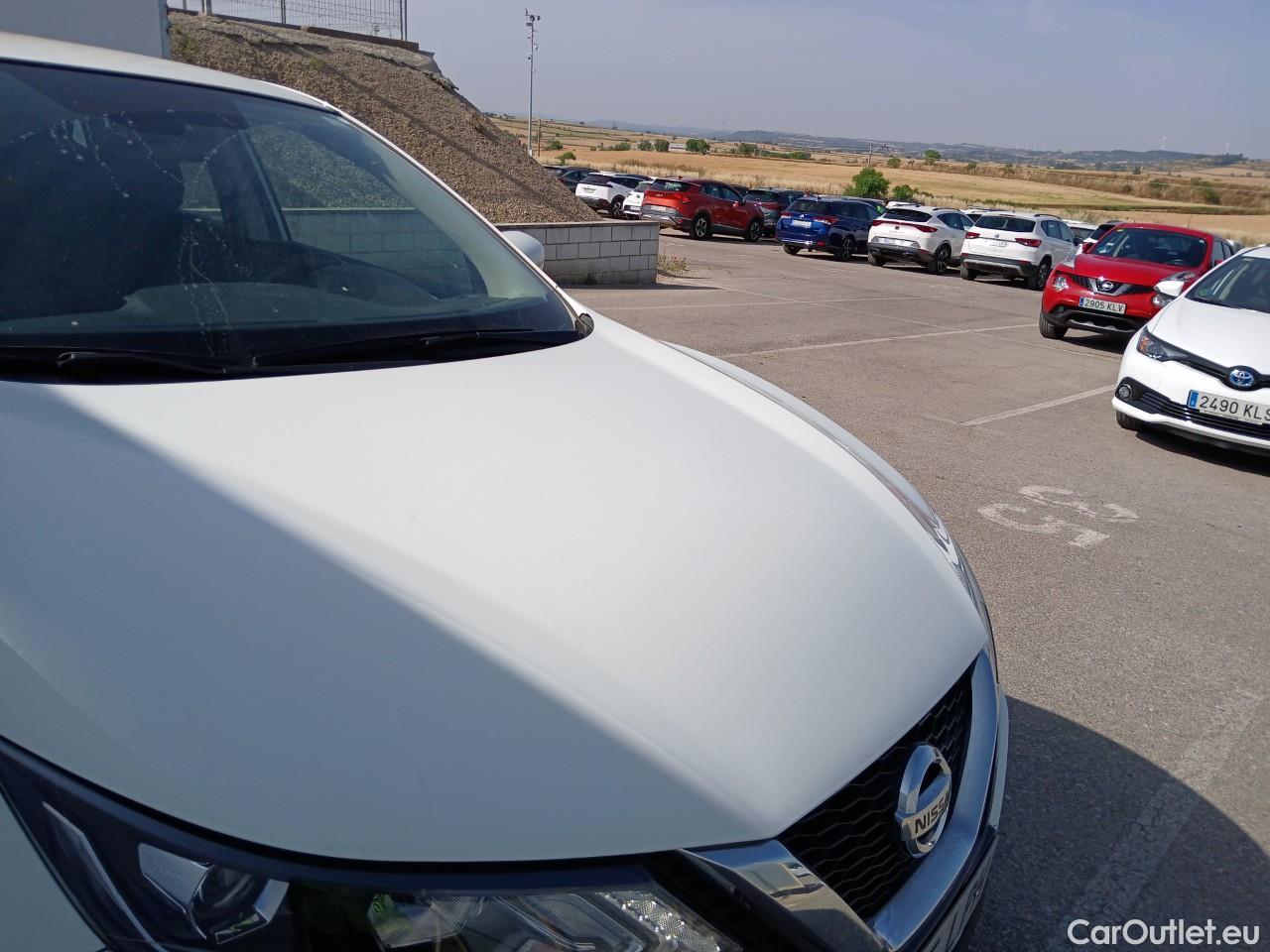  Nissan  Qashqai NISSAN  / 2017 / 5P / todoterreno DIG-T 103 kW (140 CV) E6D ACENTA (AC) #8