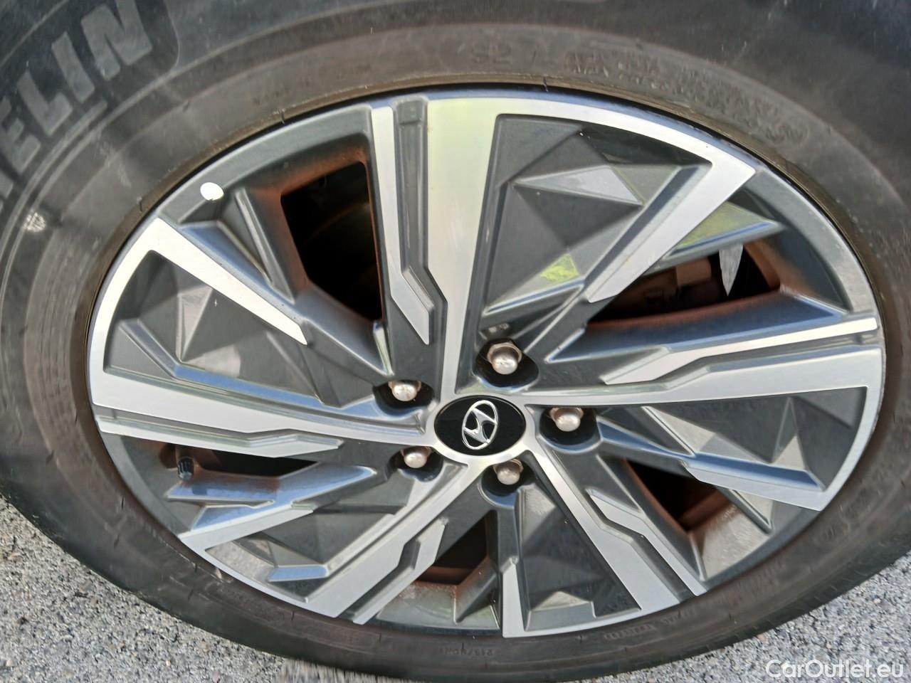  Hyundai  Tucson  Maxx Hybrid 2WD 1.6 T-GDI 180CV E6d #8
