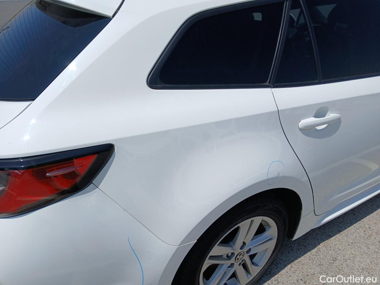  Toyota  Corolla TOYOTA  / 2019 / 5P / familiar 1.8 125H BUSINESS PLUS E-CVT TOU SPORT #29