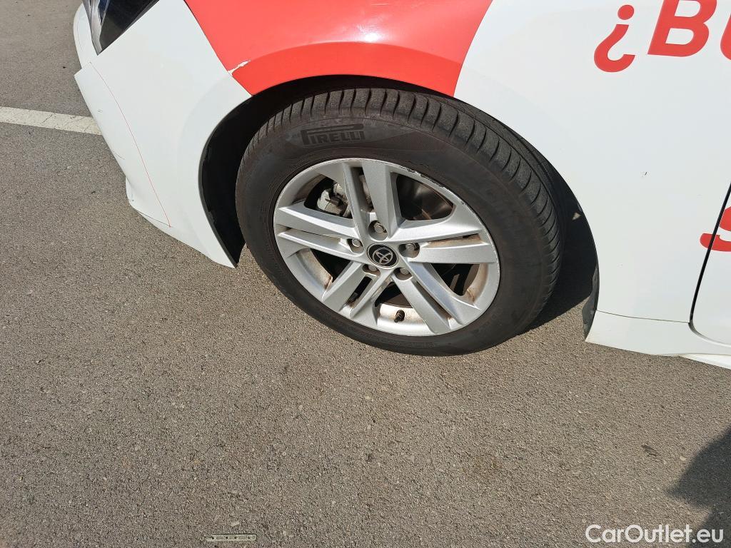  Toyota  Corolla TOYOTA  1.8 125H ACTIVE TECH E-CVT #25