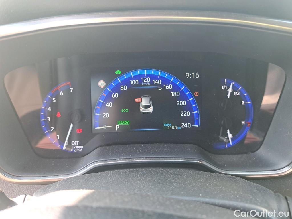  Toyota  Corolla TOYOTA  1.8 125H ACTIVE TECH E-CVT #33