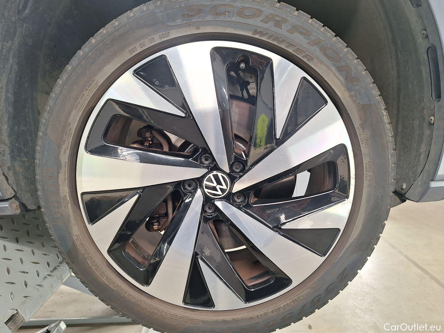  Volkswagen  ID.4 VW,  '20 BEV, Volkswagen   1st 5d #10