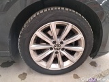  Volkswagen  Passat VOLKSWAGEN  / 2019 / 5P / STATION WAGON VAR. 2.0TDI SCR EVO 110KW BUSIN. BMT DSG #17