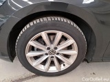  Volkswagen  Passat VOLKSWAGEN  / 2019 / 5P / STATION WAGON VAR. 2.0TDI SCR EVO 110KW BUSIN. BMT DSG #20