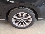  Volkswagen  Passat VOLKSWAGEN  / 2019 / 5P / STATION WAGON VAR.2.0 TDI SCR EVO 110KW EXEC. BMT DSG #19