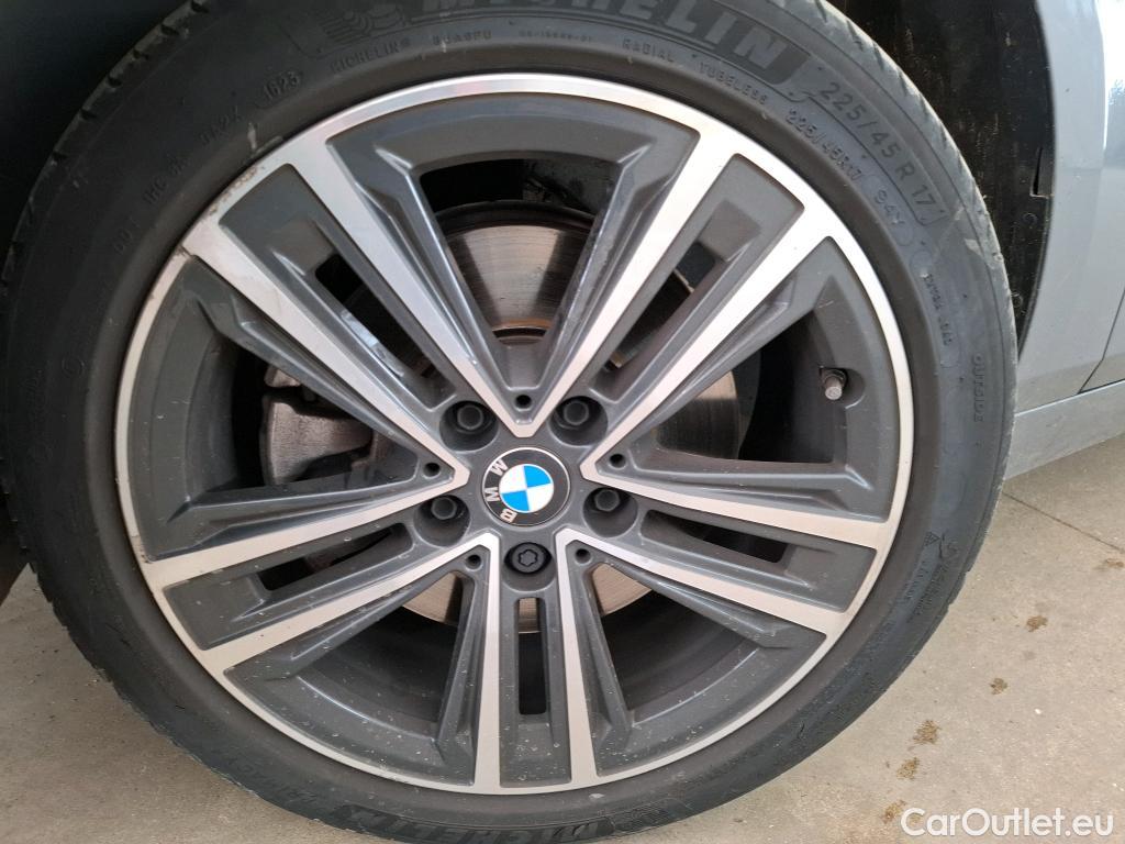  Bmw  Serie 1 BMW Série 1 / 2019 / 5P / Berline 116i DKG7 Business Design #10