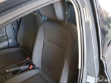  Volkswagen  Polo VOLKSWAGEN  / 2017 / 5P / BERLINA 1.0 TSI BUSINESS COMFORTLINE #142