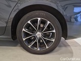  Volvo  V60 VOLVO  / 2018 / 5P / STATION WAGON D3 GEARTRONIC BUSINESS #19