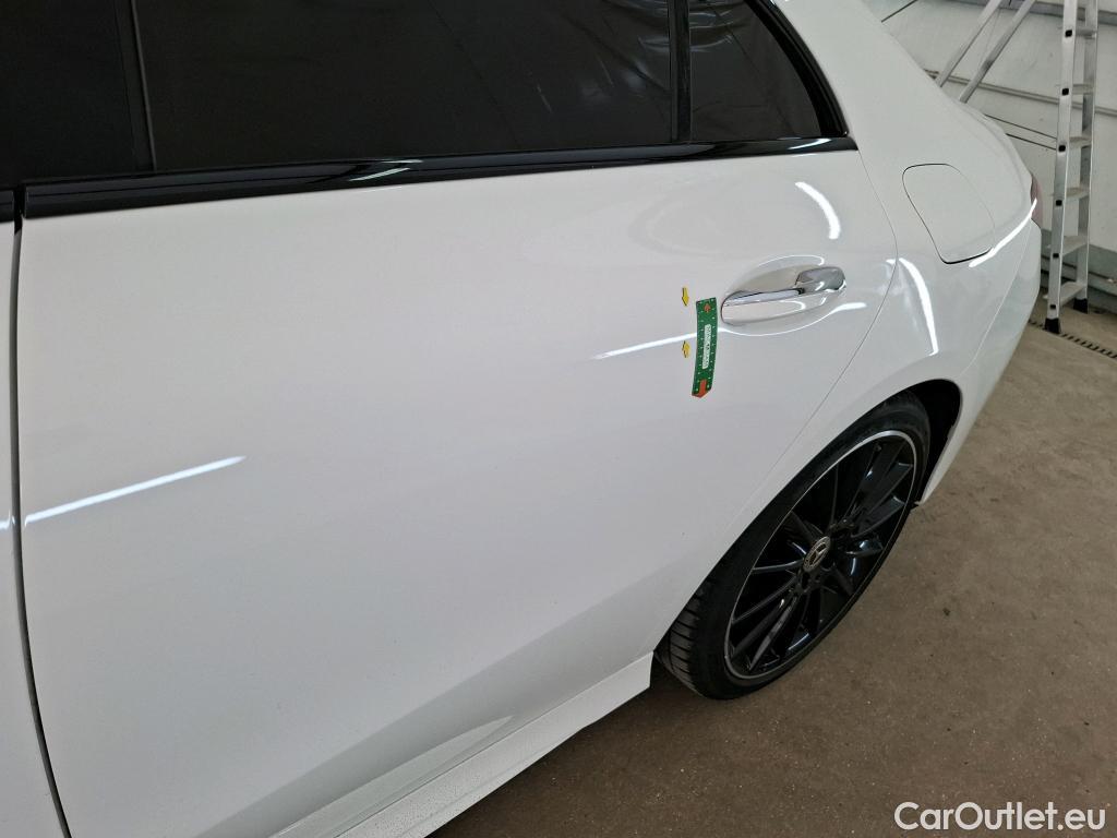  Mercedes  CLA-Klasse MERCEDES-BENZ CLA Coupe / 2019 / 4P / Coupé CLA 200 d AMG Line BA8 #3