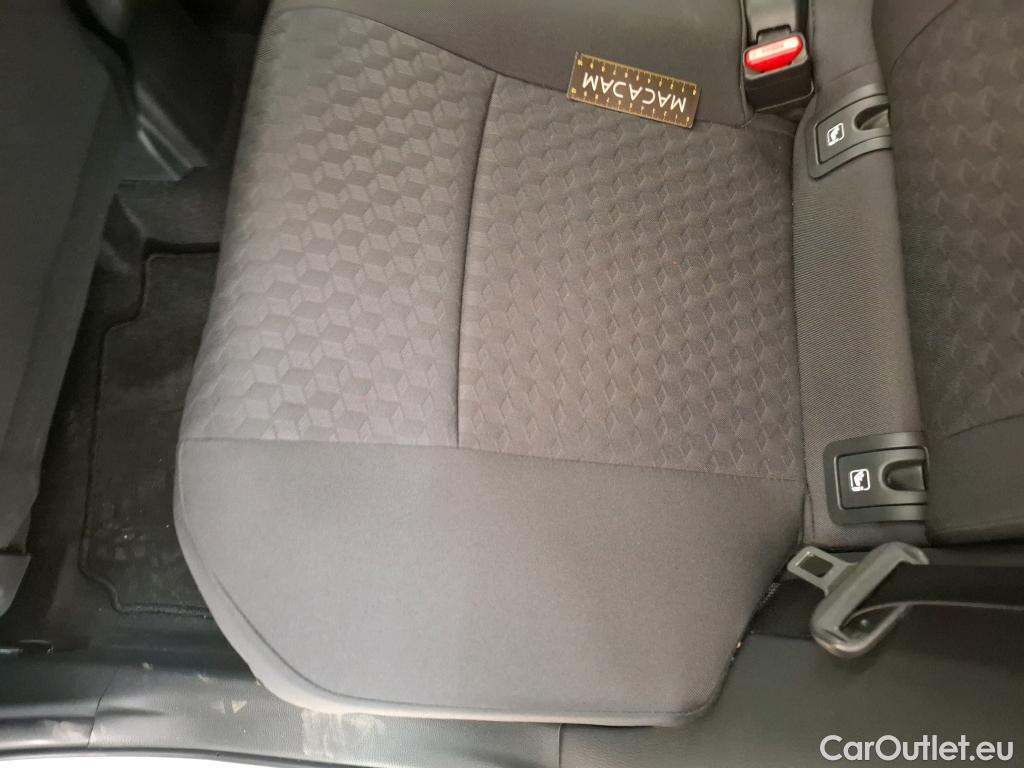  Toyota  Yaris TOYOTA  Hybride / 2019 / 5P / Berline Hybride 116h France Business #38