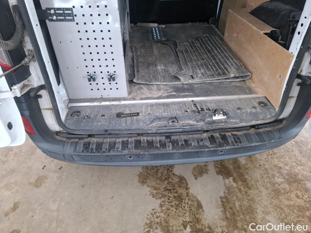  Renault  Kangoo  Express Extra (Série Spéciale) 1.5 dCi 90CV BVM5 E6 #42