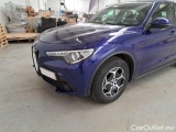  Alfa Romeo   STELVIO ALFA ROMEO / 2017 / 5P / SUV 2.2 TD 190 CV SUPER BUSINESS AT8 Q4 #24