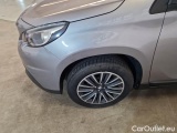  Peugeot  2008 PEUGEOT  / 2016 / 5P / CROSSOVER BLUEHDI 100 ACTIVE S/S #70