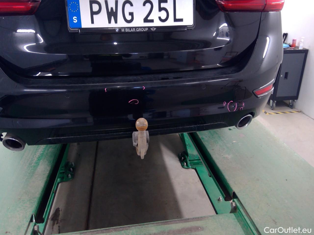  Bmw  Serie 3 330e Touring xDrive Connec.Aut #12