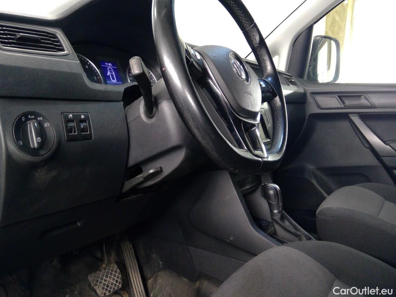  Volkswagen  Caddy  TDI 75 Maxi Aut. #3