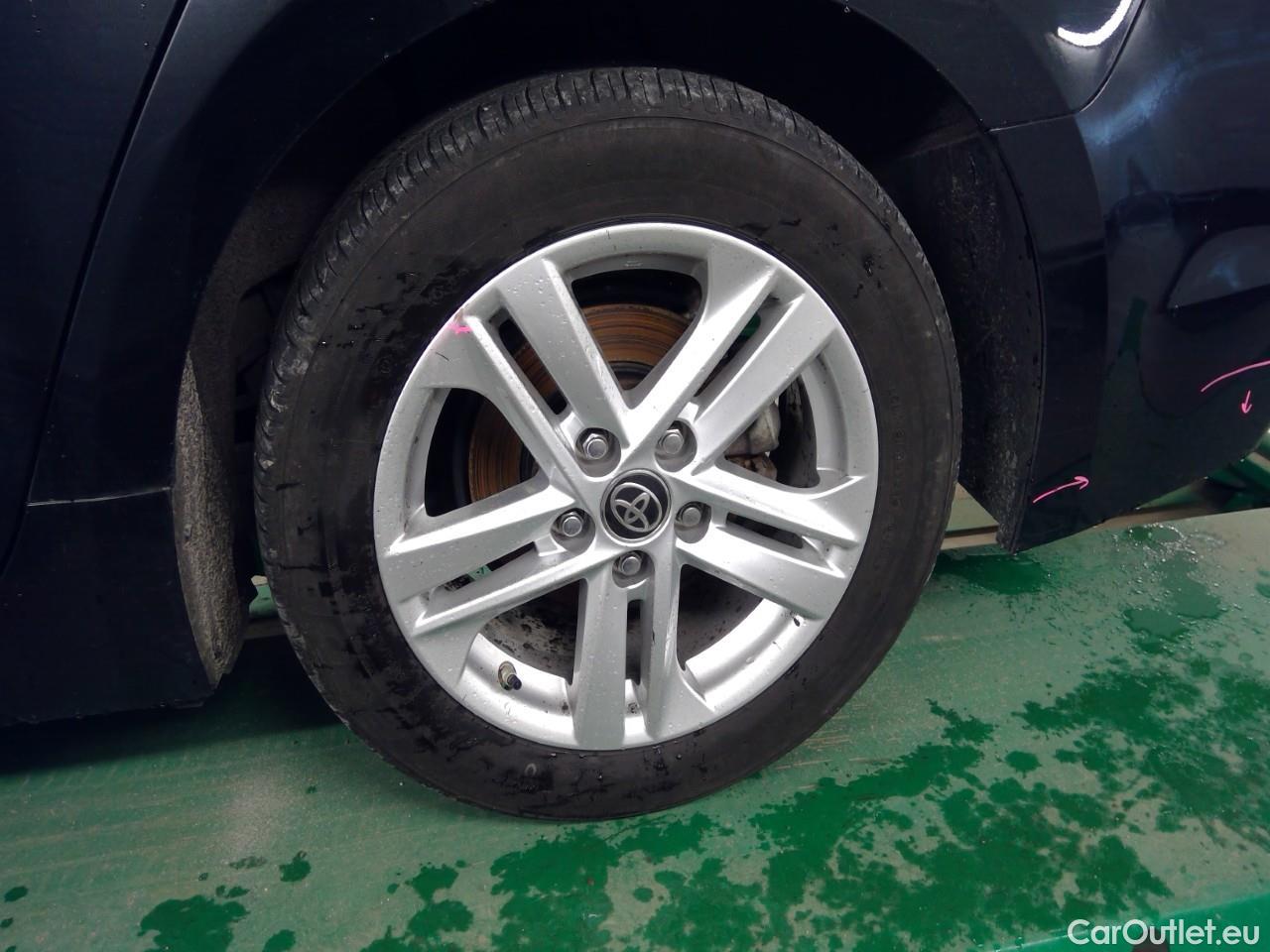  Toyota  Corolla  TS 1.8Hyb. Active Aut #18