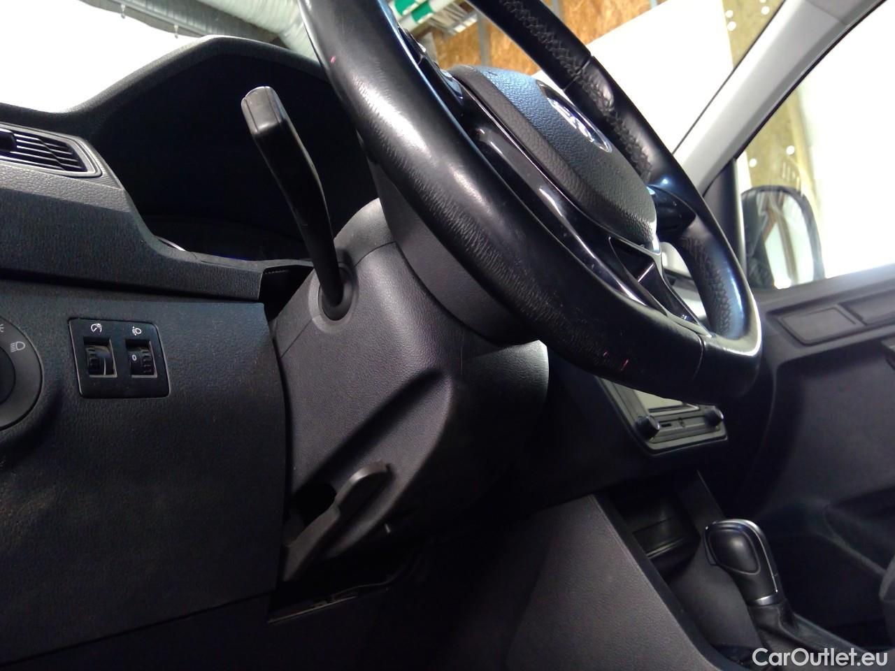  Volkswagen  Caddy  TDI 75 Maxi Aut. #4