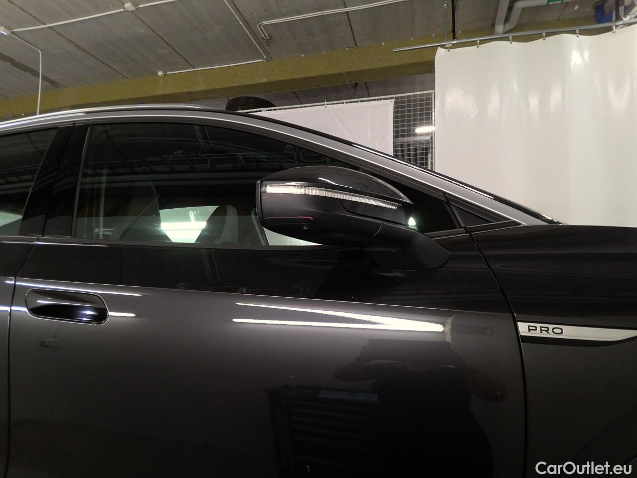  Volkswagen  ID.4  EV 77kWh Pro Performance #21