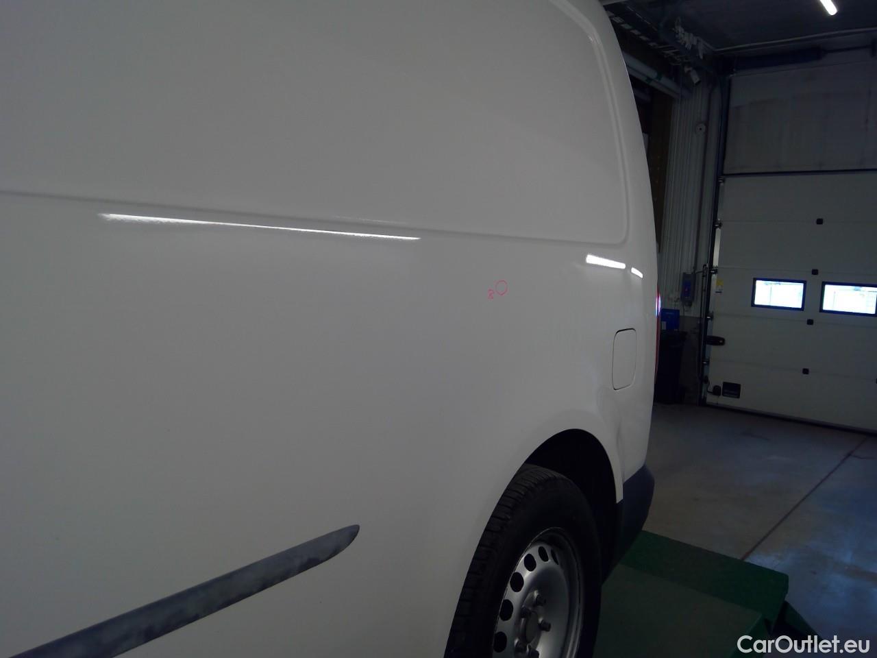  Volkswagen  Caddy  TDI 75 Maxi Aut. #5