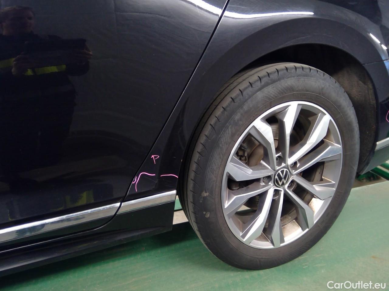  Volkswagen  Passat Pass.SC TDI 200 GT 4M Ex.E.Aut #23