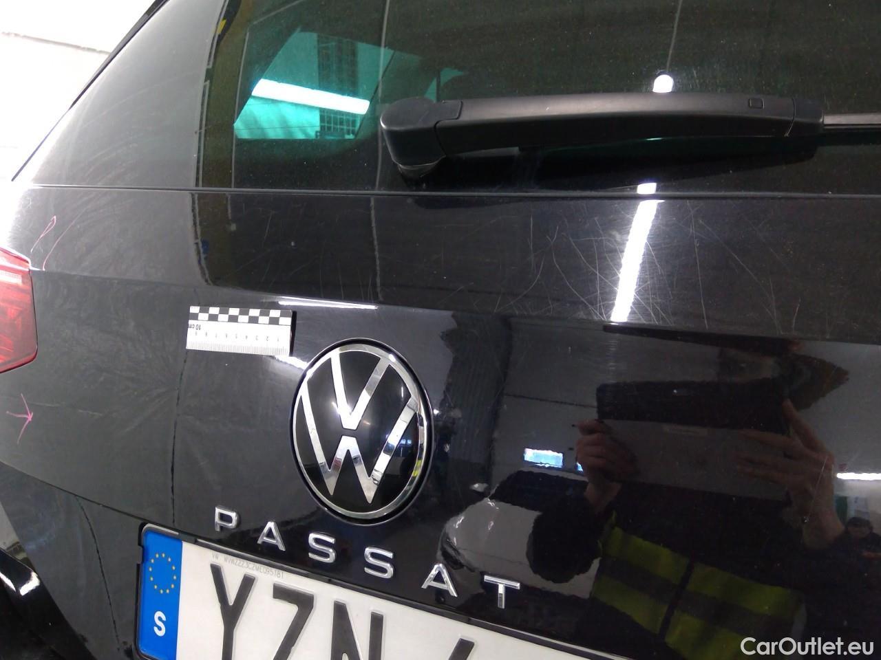  Volkswagen  Passat Pass.SC TDI 200 GT 4M Ex.E.Aut #18