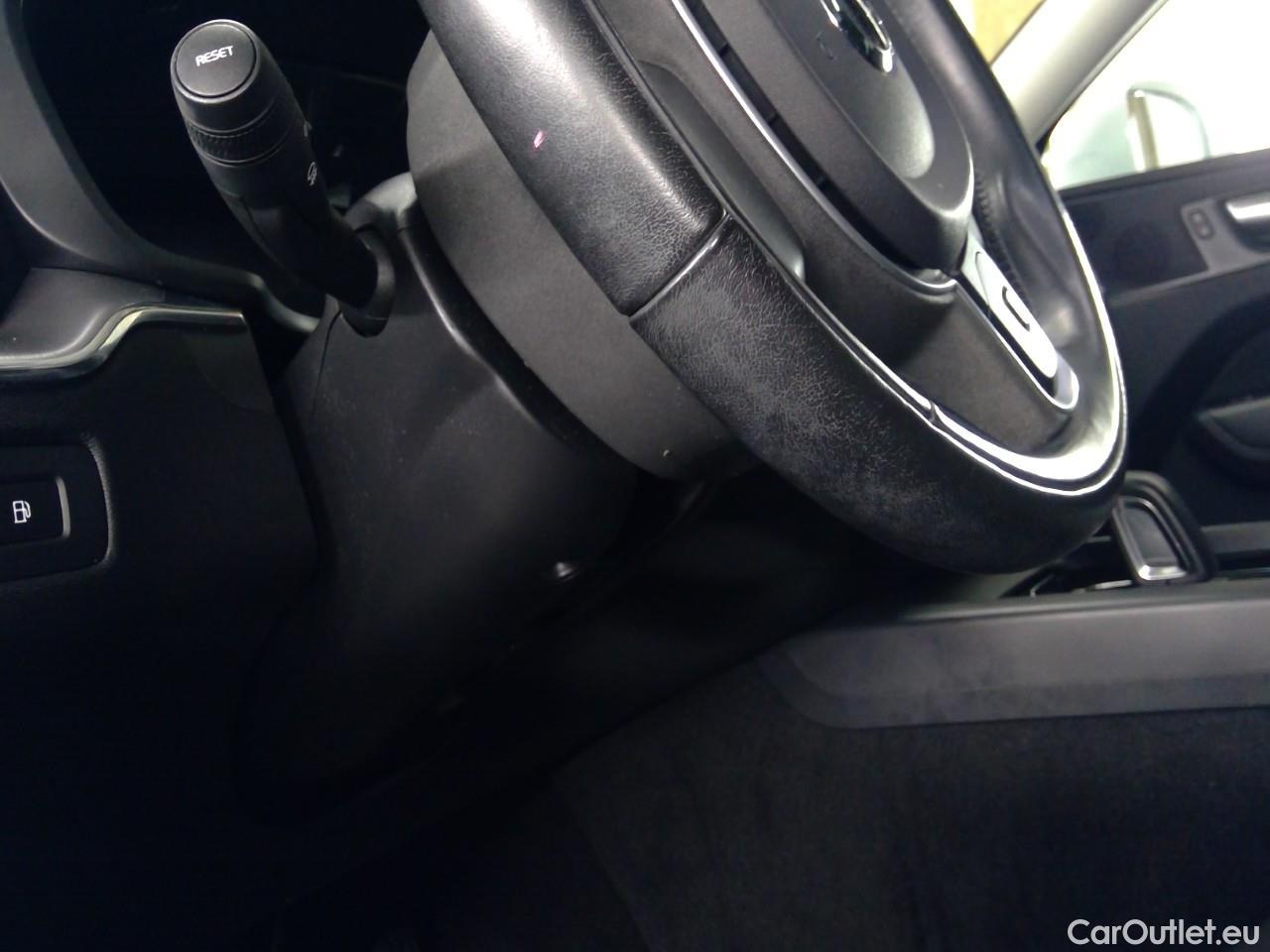  Volvo  XC60  T6 340 Ins. Expr. 4WD Aut #11